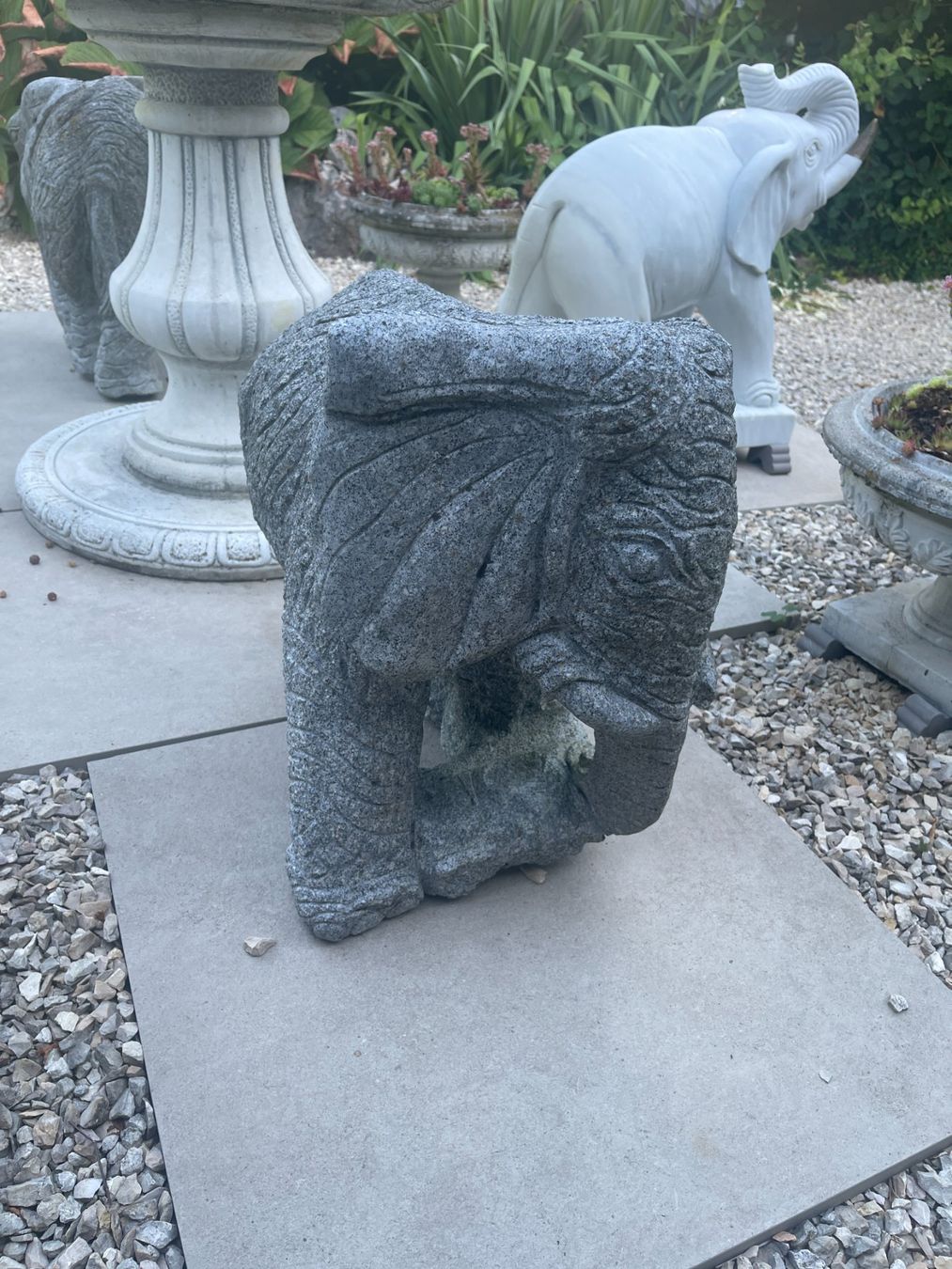 Figurines: 2x Granit Elefanten – D'occasion à Stadel par Supersaver
