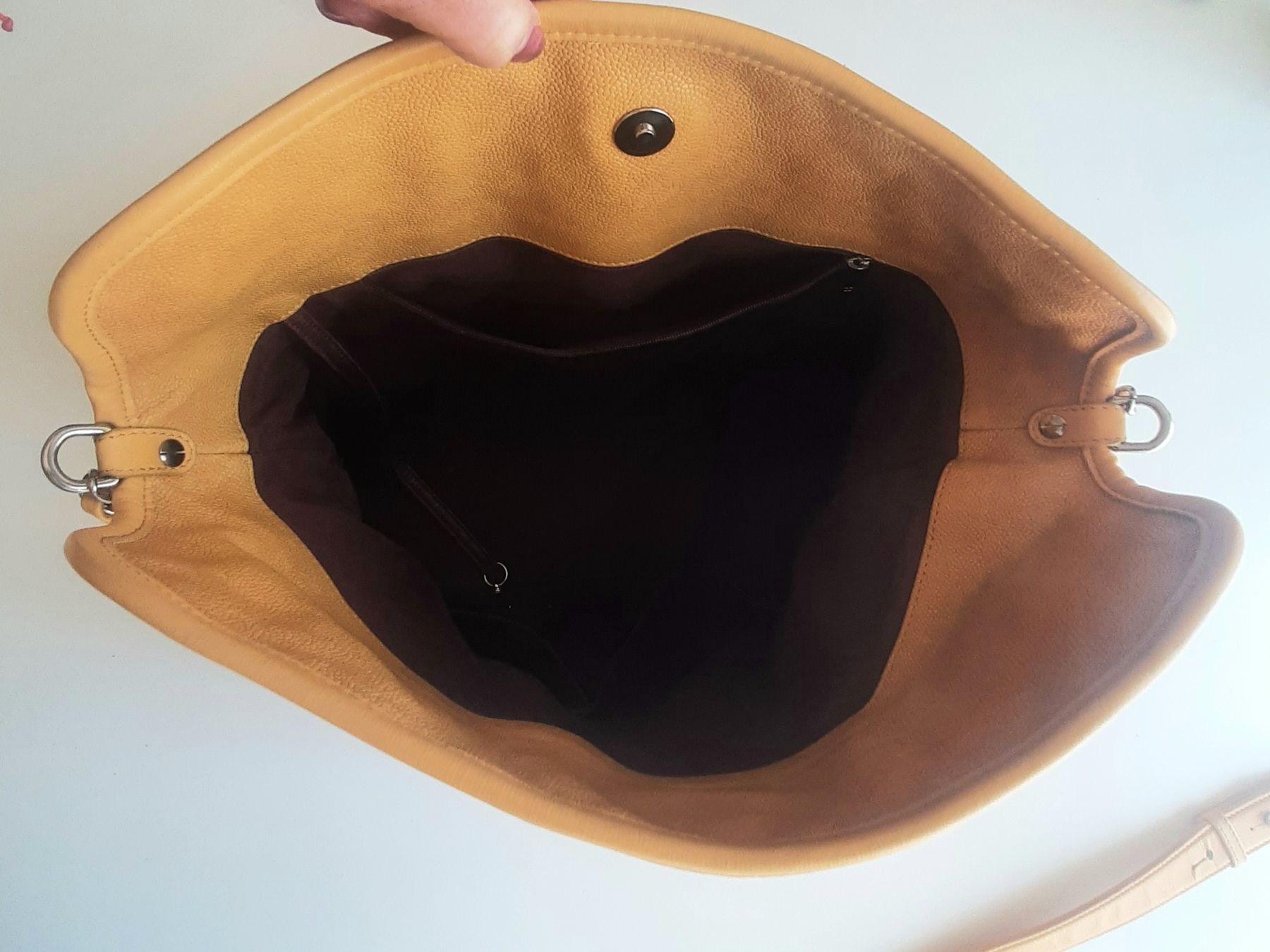 Chanel Borse da donna: Sac Chanel cuir caviar 2011 – Usato da Chêne-Bourg venduto da chsandra34 5