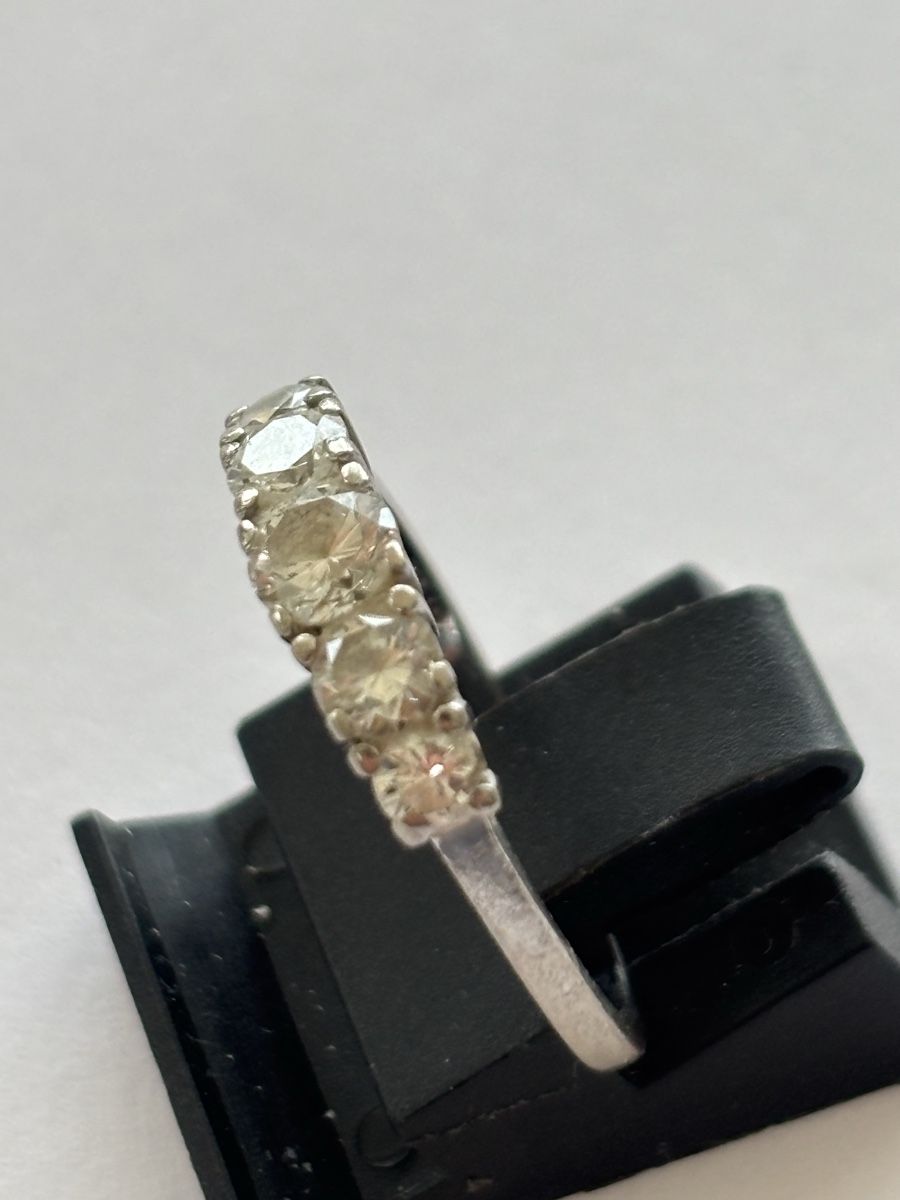 Anelli: Ring Weissgold/ Diamanten 18 Karat – Usato da Langnau am Albis venduto da flusspflege 1