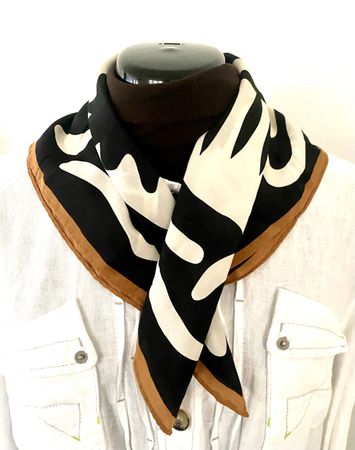 Codello Seidentuch – Schwarz-Creme- Braun 55 x 53 cm