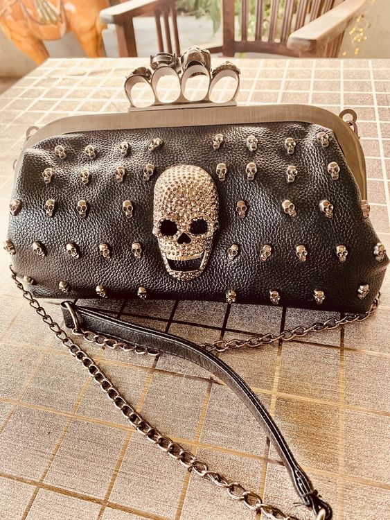 Handtasche Totenkopf Reiche Verzierungen Schwarz Silbern Kaufen Auf