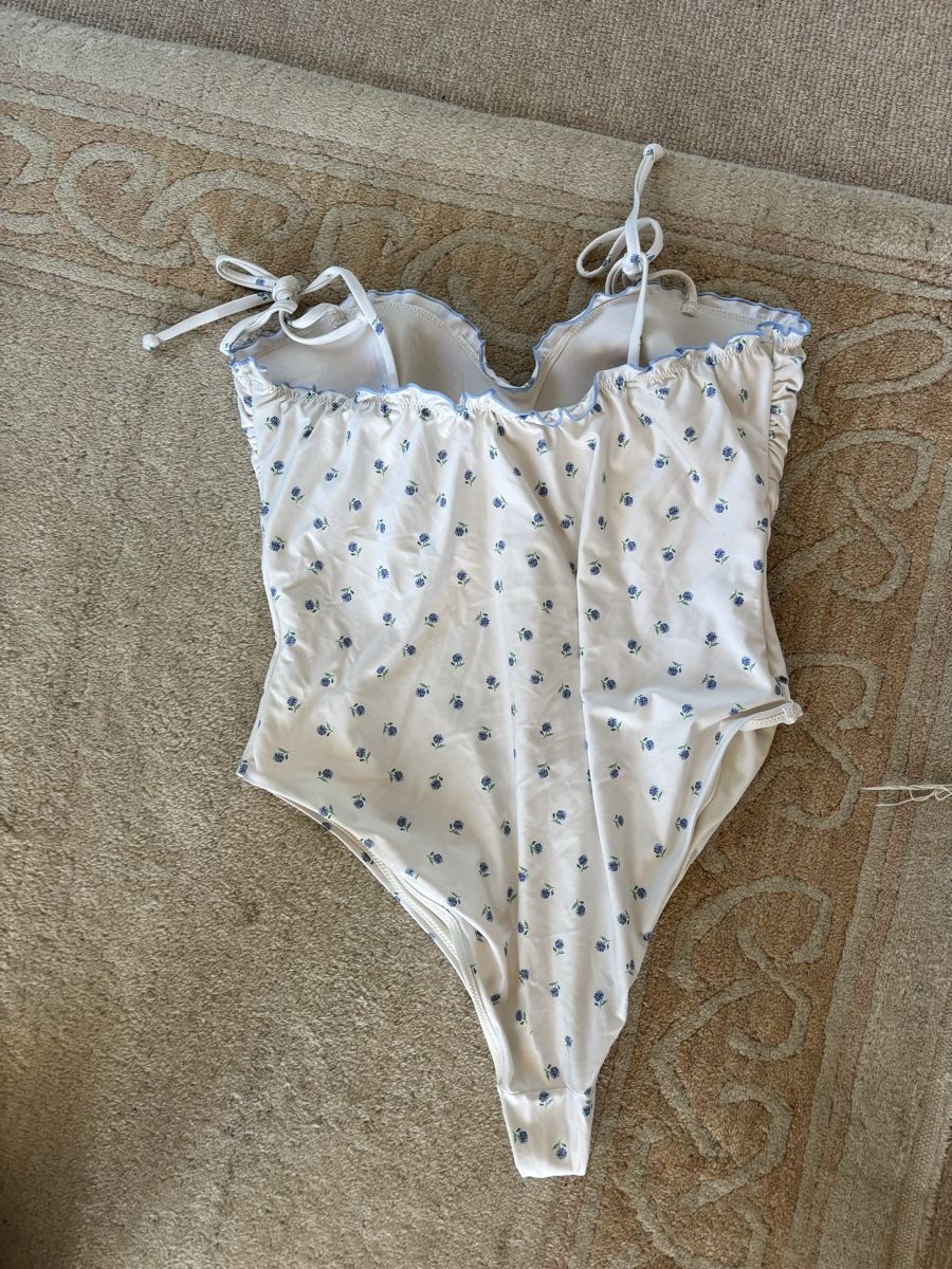 H&M Costumi da bagno & Bikini: Badeanzug  – Nuovo (secondo la descrizione) da Eggersriet venduto da car_w5cl 1