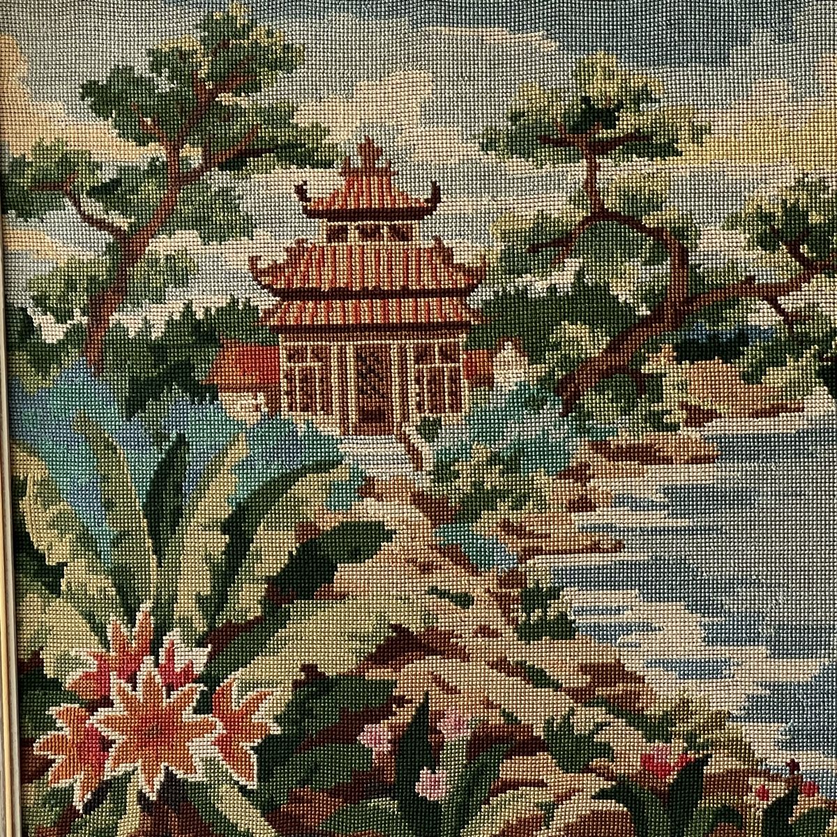Cerchi da ricamo: Vintage Large Needlepoint Art Framed, Tapestry Decor – Usato da Genève venduto da Kookiek 2