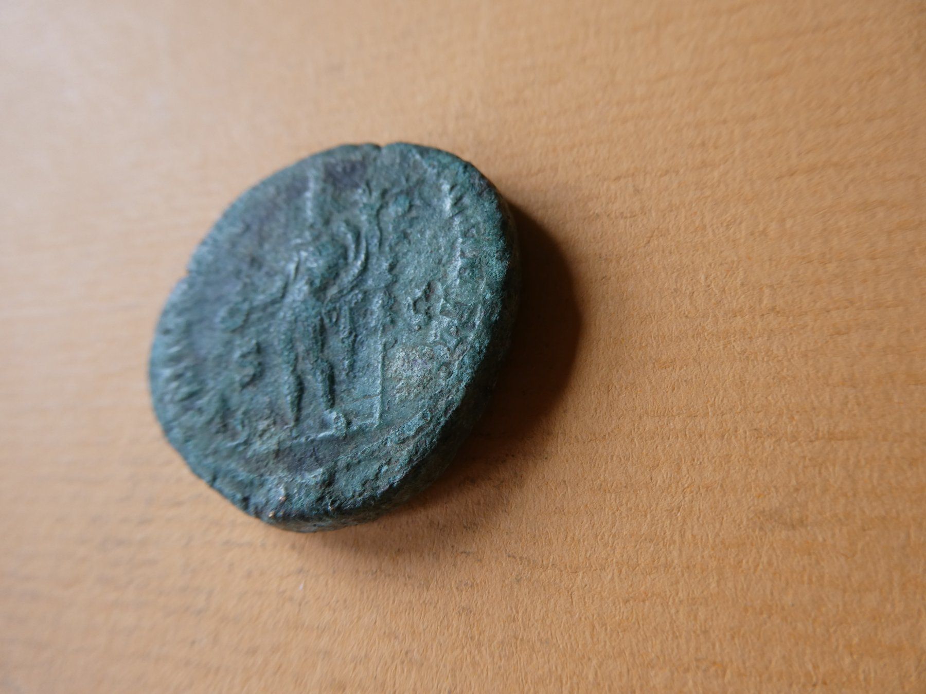 Tutti le monete: uralte grosse  Bronzemünze  28 mm     17.19 g – Usato da Hinterforst venduto da Rohusri 3