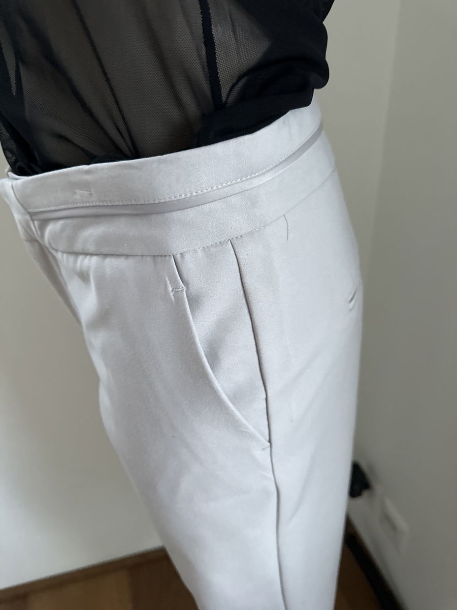 Mango Pantaloni: Elegante Mango Stoffhose hellgrau Gr. 38 – Usato da Chur venduto da Renibe 3