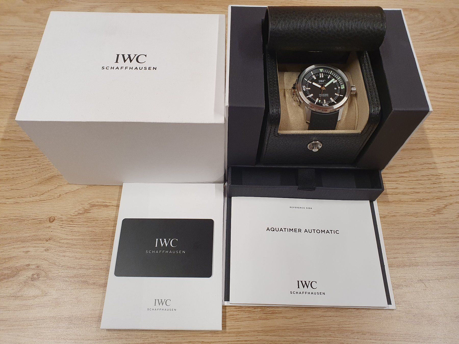 IWC Montres: IWC Aquatimer / 2025 / Full Set – Neuf (Voir description) à Binn par STI-SWISS