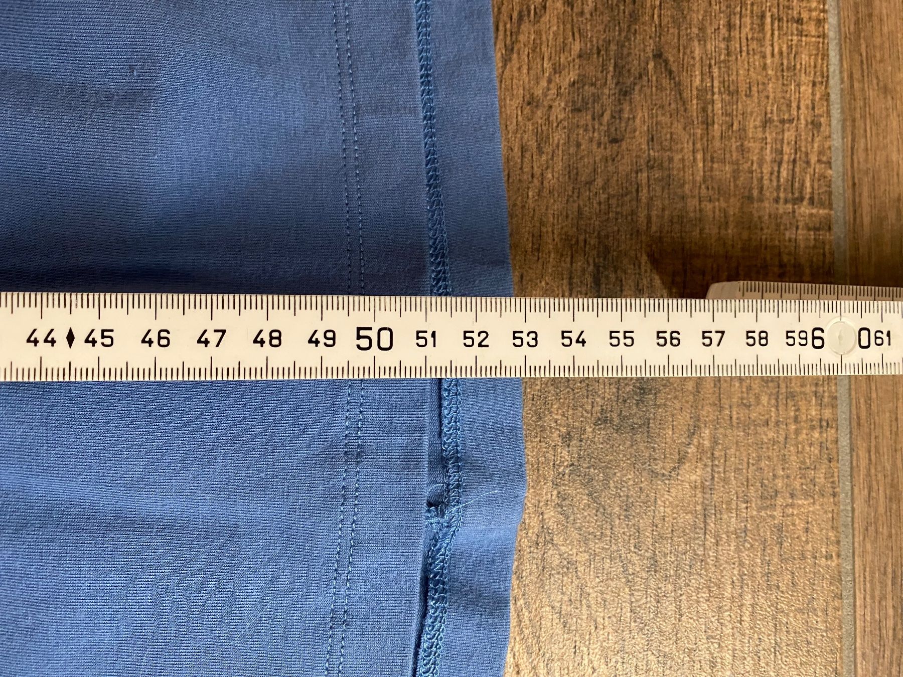 Asos Gonne: Asos Jupe / Rock blau Gr. 50 – Usato da Pratteln venduto da a23_j2gs 6