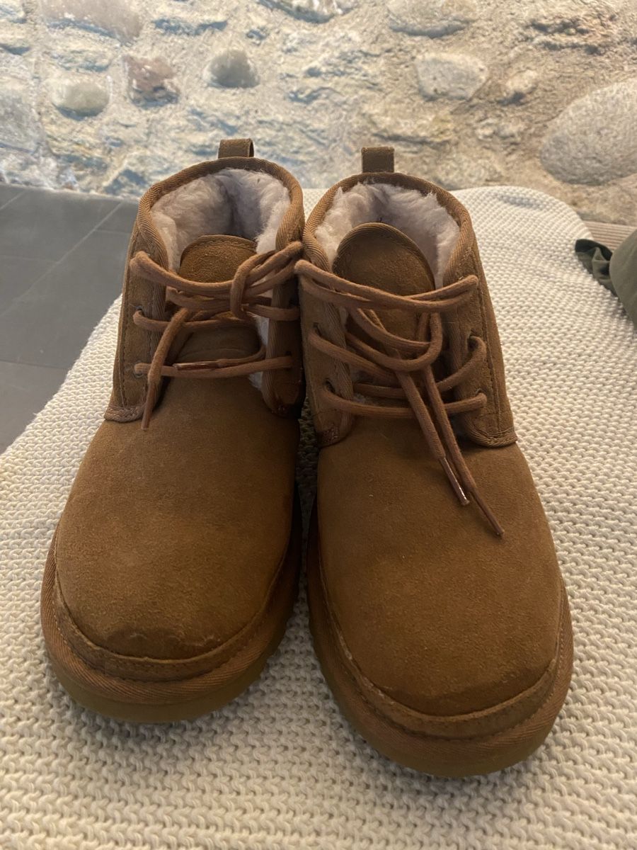 Ugg Scarpe da uomo: Schöne UGG Schnürstiefel – Usato da Holziken venduto da ilaaisa
