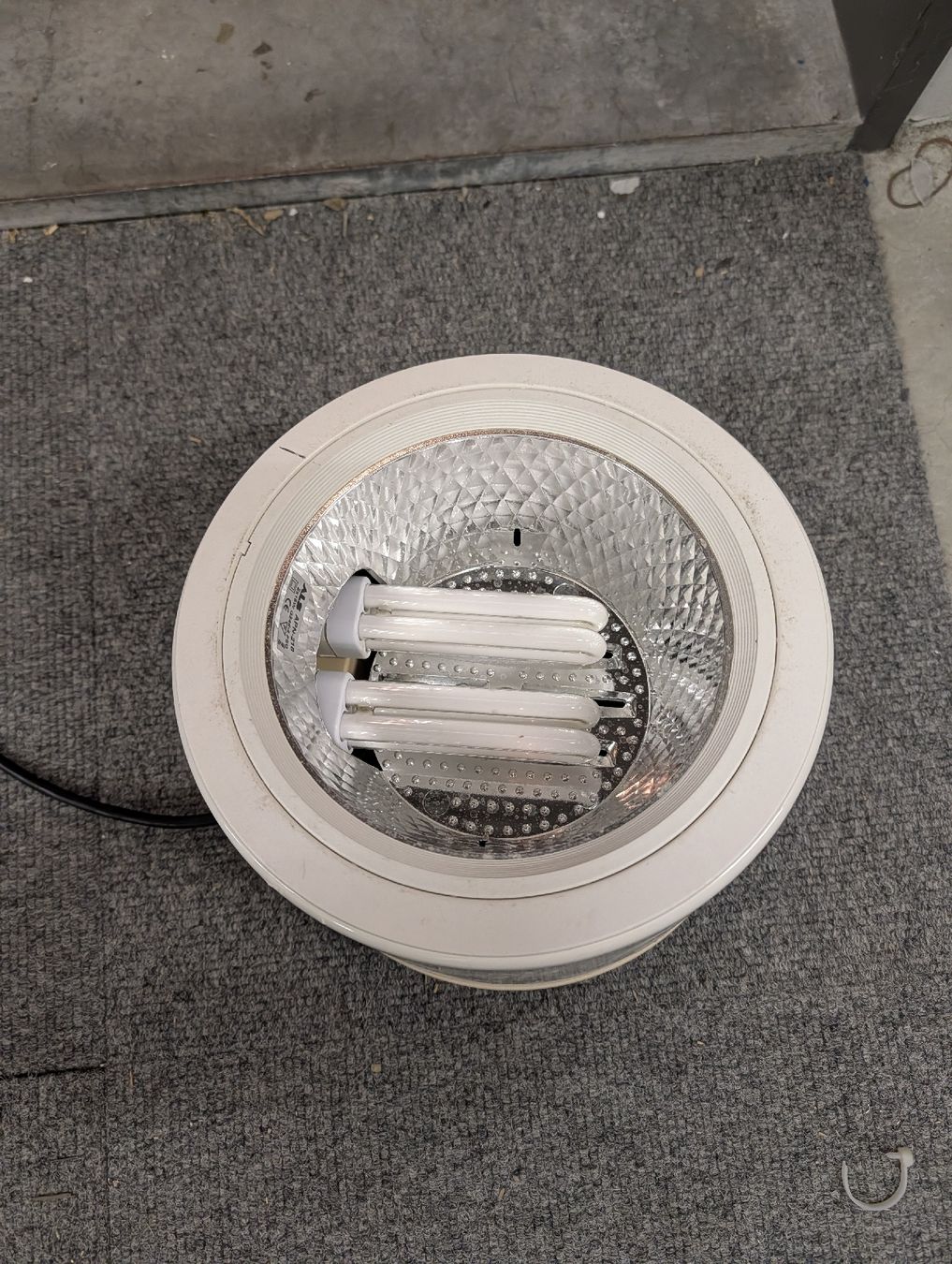 Lampadari & plafoniere: Hängelampe 2x18W Rund 25cm weiss – Usato da Pfäffikon ZH venduto da Gabriel64