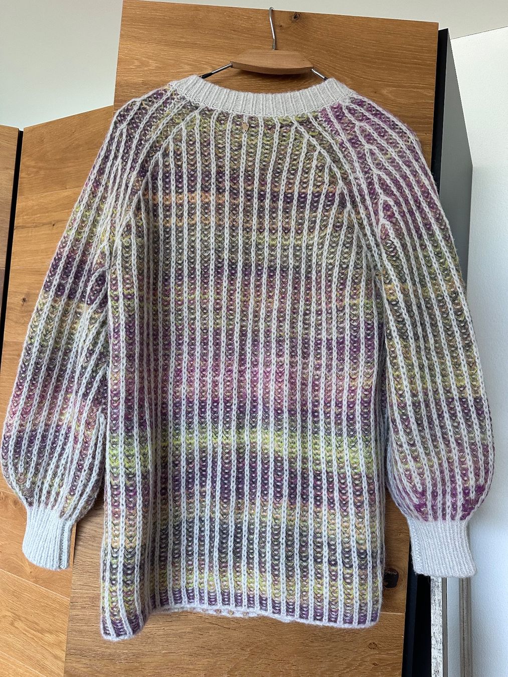 Mos mosh Jacken: Woll-Strickjacke von Mos Mosh – Gebraucht aus Oberägeri von Brand_for_you 1