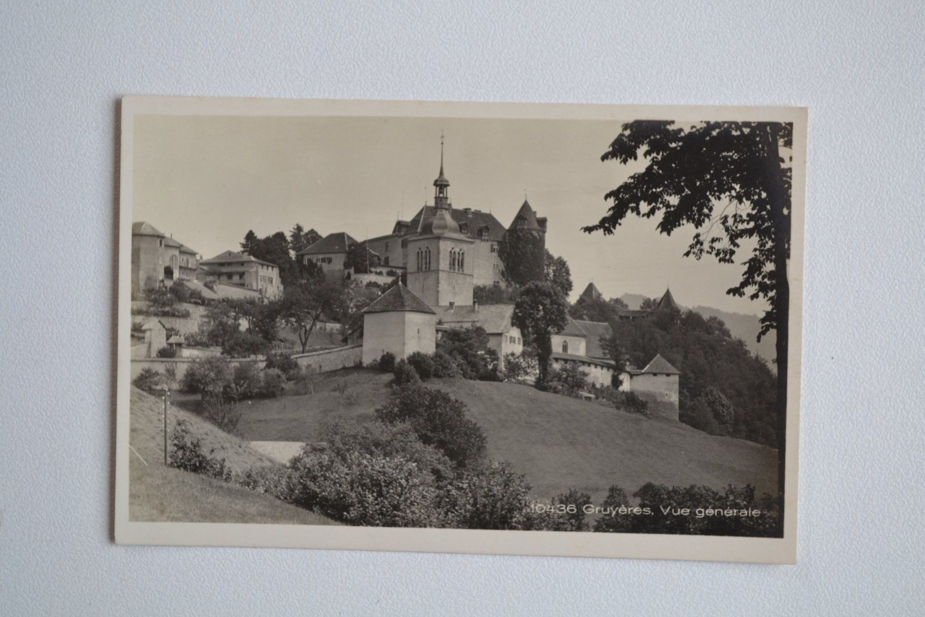 Cartoline postali: AK Gruyères VD – Usato da Beinwil am See venduto da kajak55