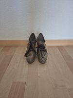Higheels Damenwinterschuhe, lackiert, Beige, Grösse 36.5