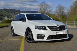 Skoda Octavia Combi 2.0 TSI RS DSG