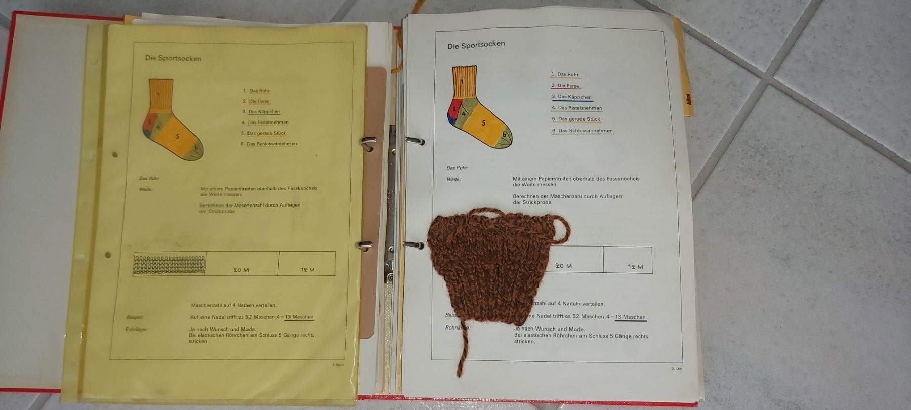 Raccoglitori: Handarbeitsordner von 1975 – Usato da Schwarzenbach SG venduto da mel_s6jj 1