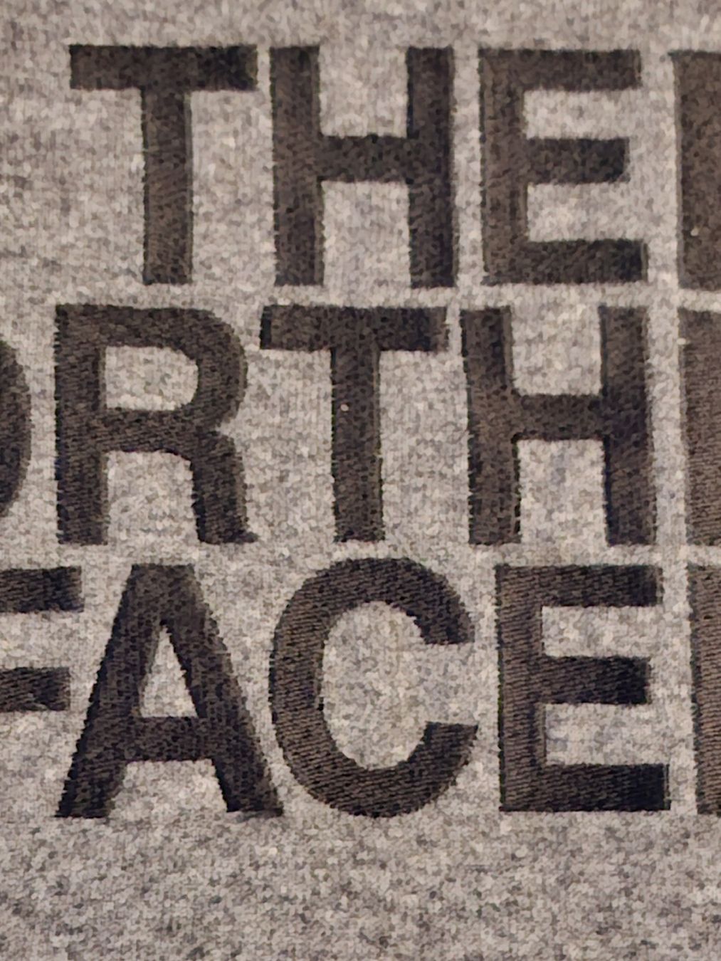 North Face Maglioni & Felpe: The North Face, Pull chaud, taille S, gris anthracite – Usato da Renens VD venduto da ser_j2fn 4
