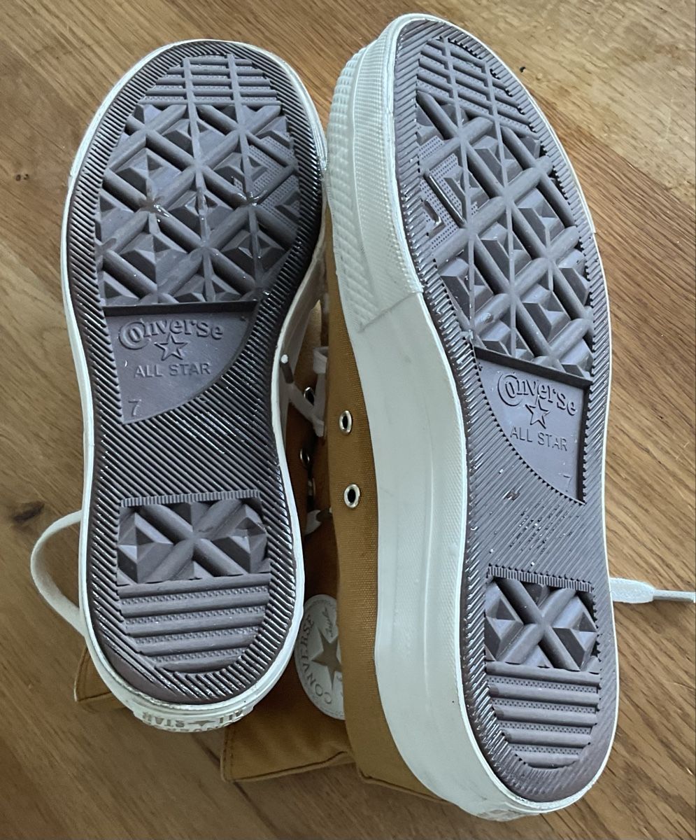 Converse Chaussures femmes: Schuhe Converse Grösse 40 – D'occasion à Zürich par Pagalo 3