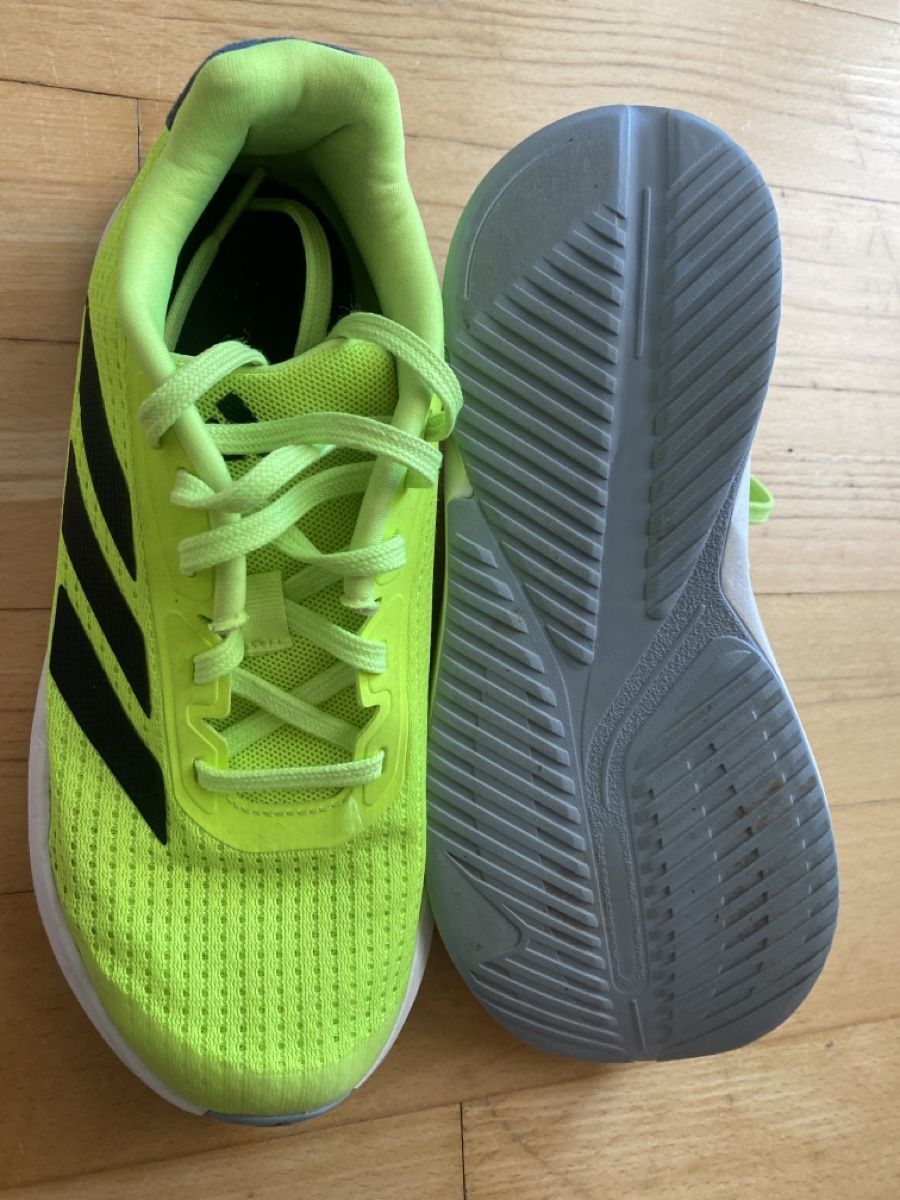 Adidas Herrenschuhe: Adidas Turnschuhe Größe 35 – Neu (gemäss Beschreibung) aus Ehrendingen von Iwi2004 2