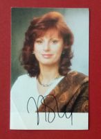 Nora Frey Autogramm signiert Fotopostkarte 10x15cm