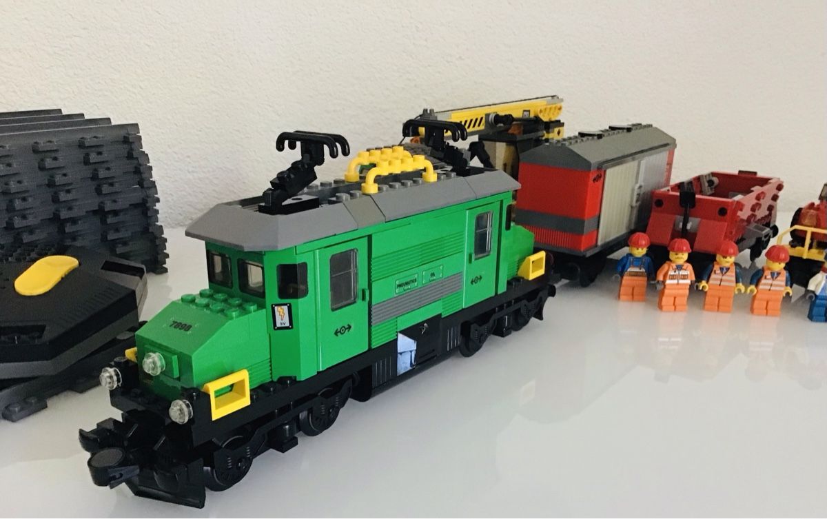Lego Kit di costruzioni: Lego 7898 Cargo Train Deluxe – Usato da Rodersdorf venduto da alfa03 2