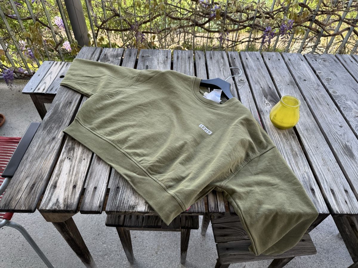 Levi's Pulls & Sweat-shirts: Levi's Olive Pulli, Grösse M 🌿 – D'occasion à Uster par Flummi 8