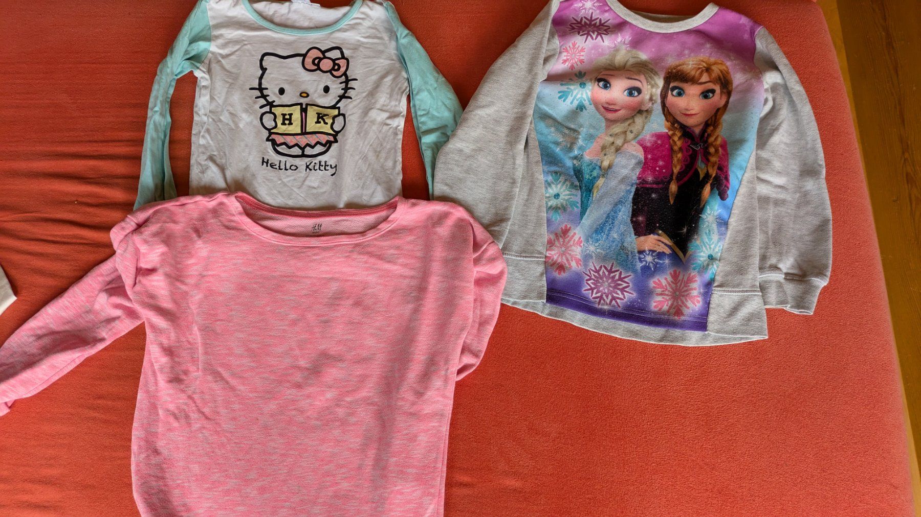 Pullover & Sweatshirts: 3 Pullover (2x 140, 1x 146) – Gebraucht aus Stein AR von cberger02