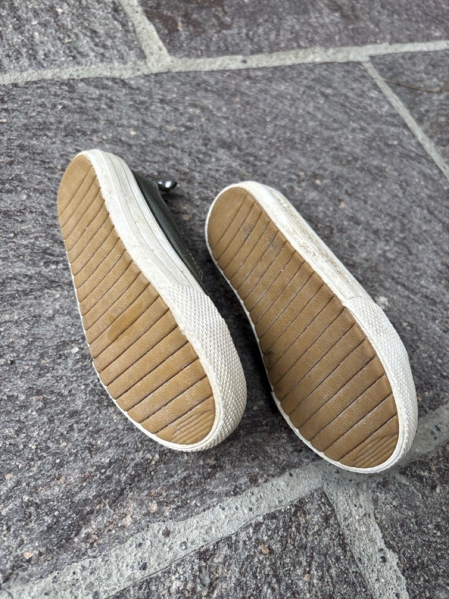 H&M Schuhe für Jungen: Kinderschuhe Gr. 24 H&M – Gebraucht aus Werdenberg von shr_q826 1