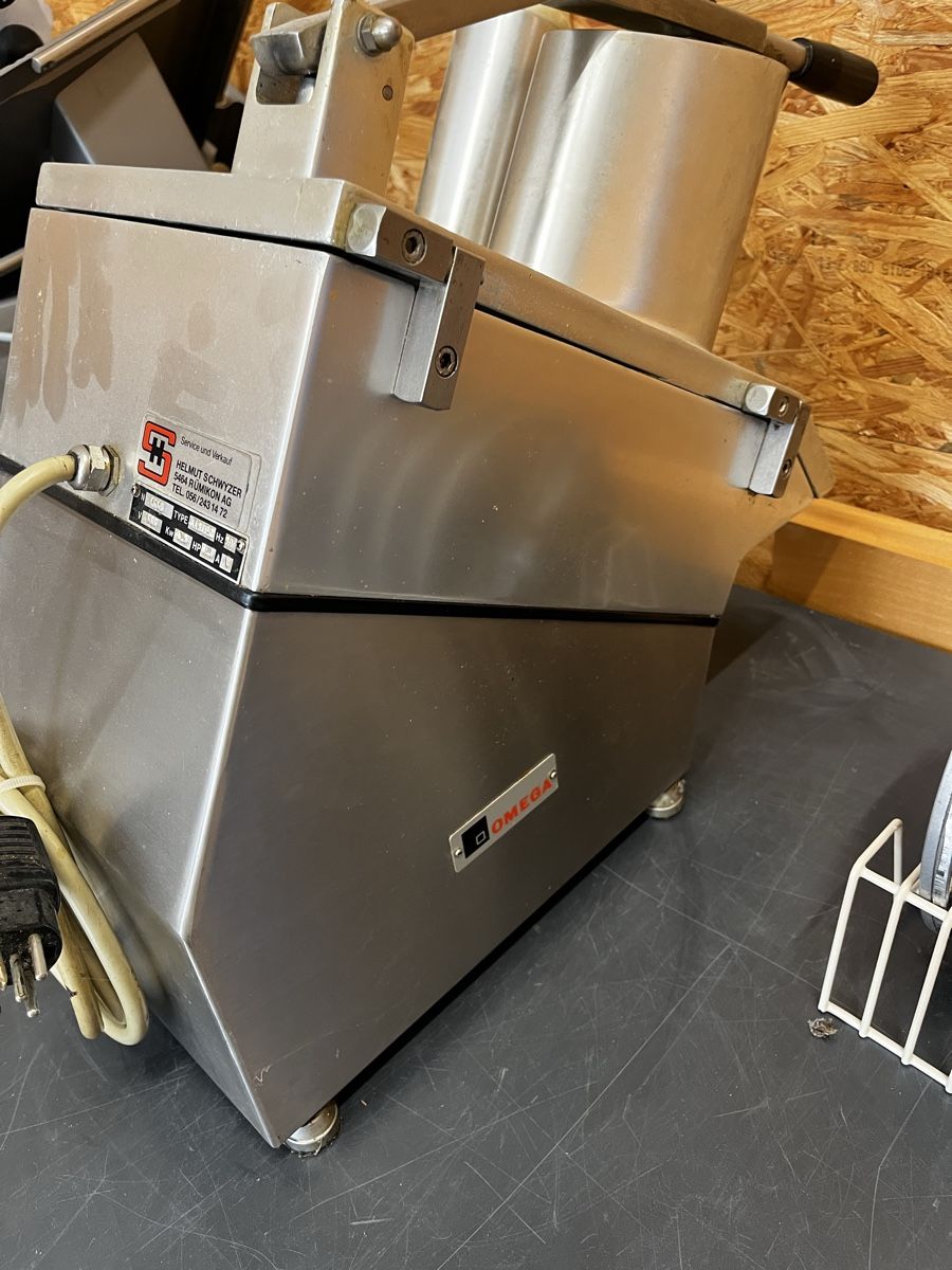 Appareils de cuisine: Gemüseschneider OMEGA mit 7 Scheiben  – D'occasion à Dittingen par Cervolino77 6