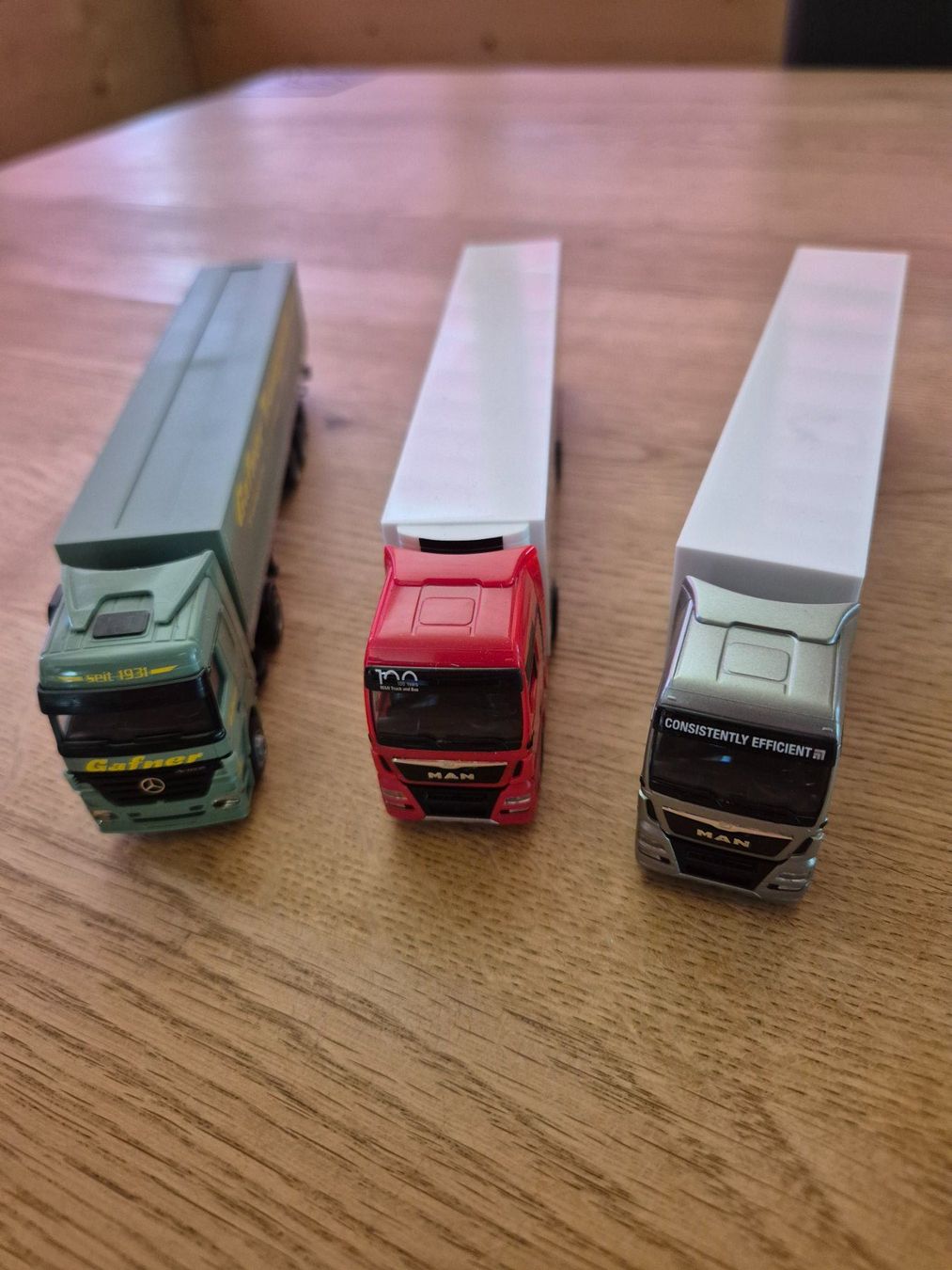 Modellbausätze & Standmodelle: Mercedes MAN – Gebraucht aus Erlenbach i. S. von Hp623 1