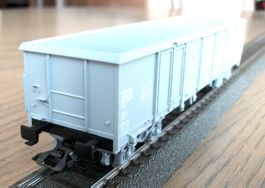 grauer Hochbordwagen der SBB, neuwertig
