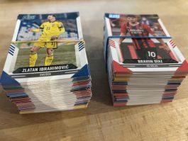 Fast 200 verschiedene Fussball Sammelkarten von Panini Score