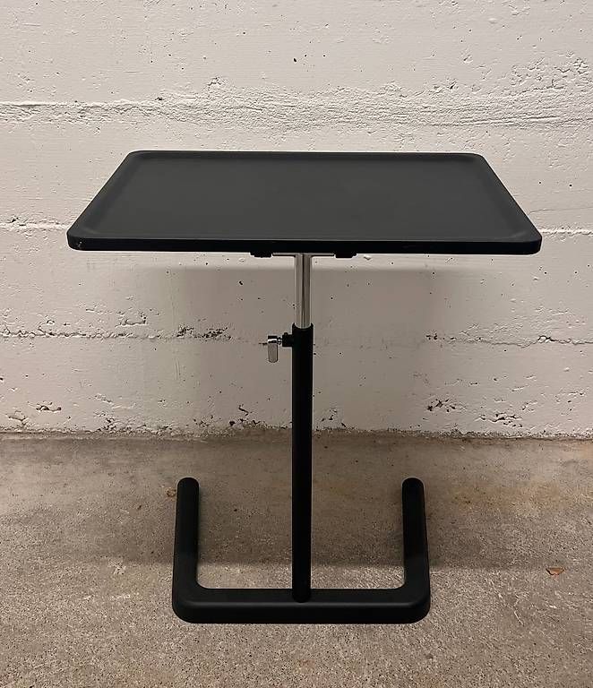 Vitra Tavoli: Original Vitra NesTable von Jasper Morrison | schwarz – Usato da Bern venduto da _isa_belle 1