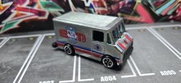 Hot Wheels Combat Medic Silver Series