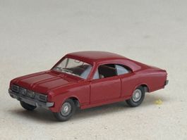 VE1- Wiking Opel Commodore h-braunrot
