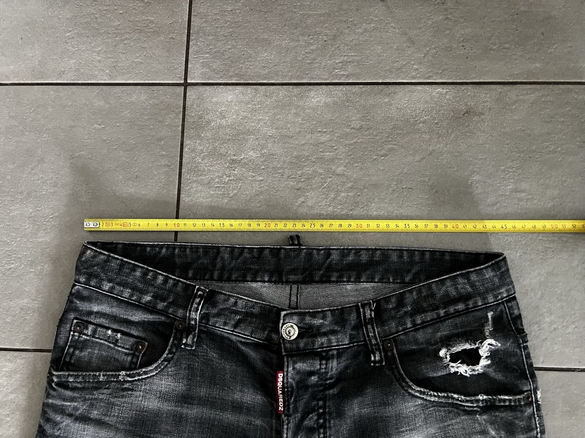 Dsquared2 Jeans: Dsquared2 jeans uomo 50 – D'occasion à Mendrisio par fly_9wzx 9