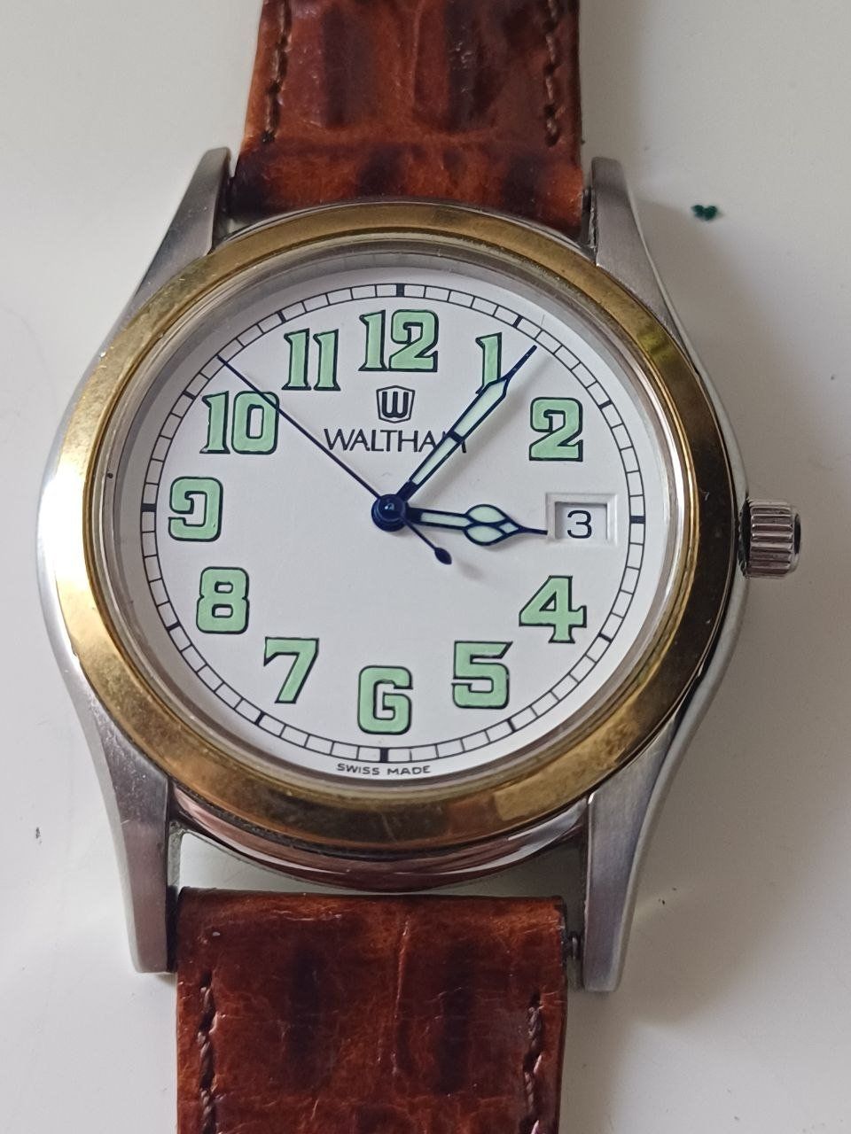 Waltham Orologi: Waltham El Light 35mm Uhr – Usato da Bern venduto da Yunkom
