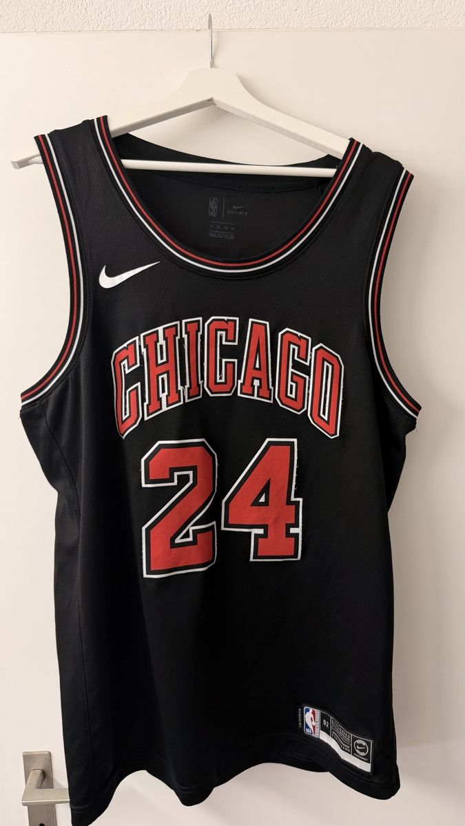 Nike Canottiere & Pantaloni: Chicago Trikot Markkanen XL – Usato da UNTERSIGGENTHAL venduto da s_rzb8