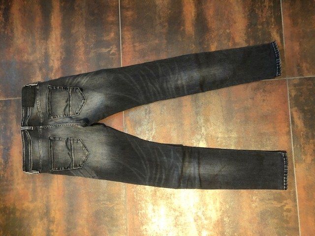 Jack & Jones Jeans: schwarze Jack &Jones Jeans – Gebraucht aus Abtwil SG von Elocin0815 1