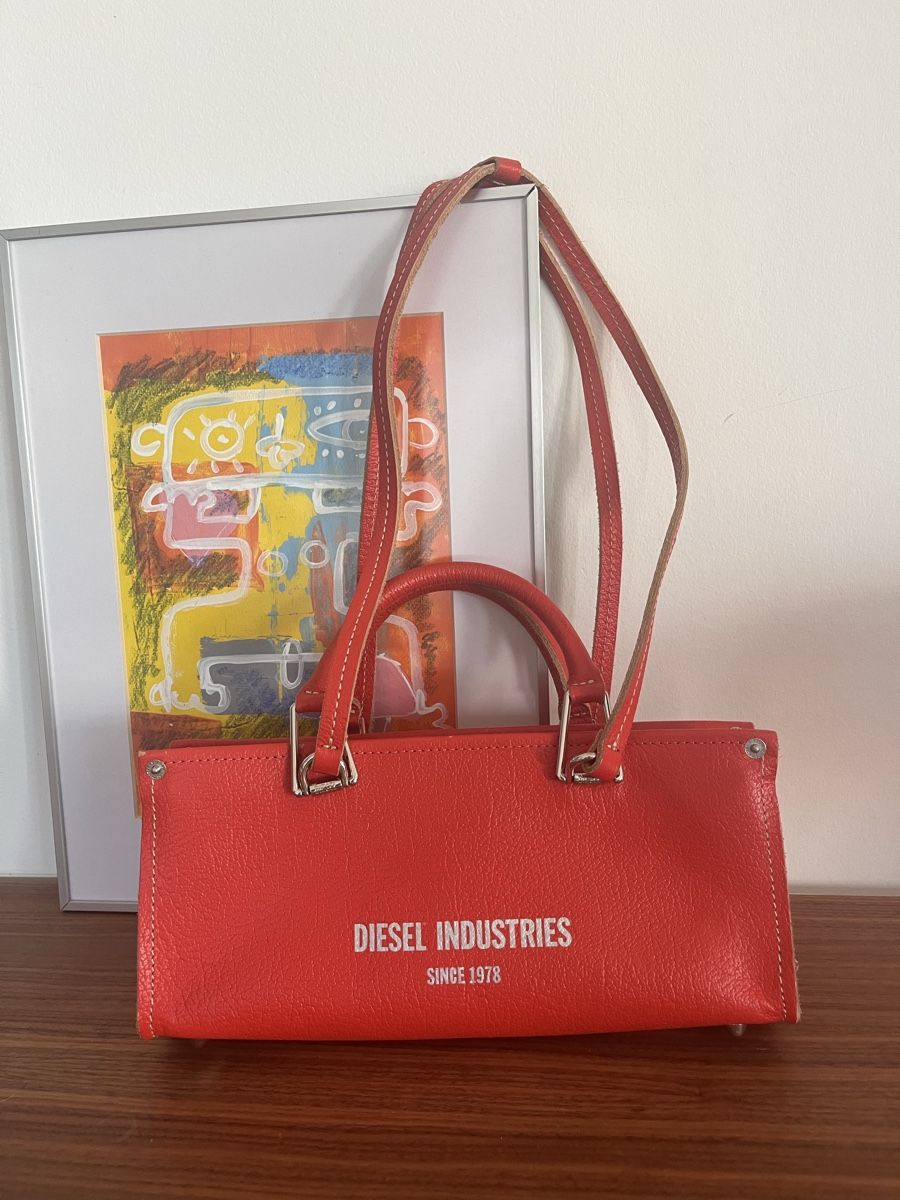 Diesel Borse da donna: Diesel red leather bag – Nuovo (secondo la descrizione) da Zürich venduto da ler_p76p