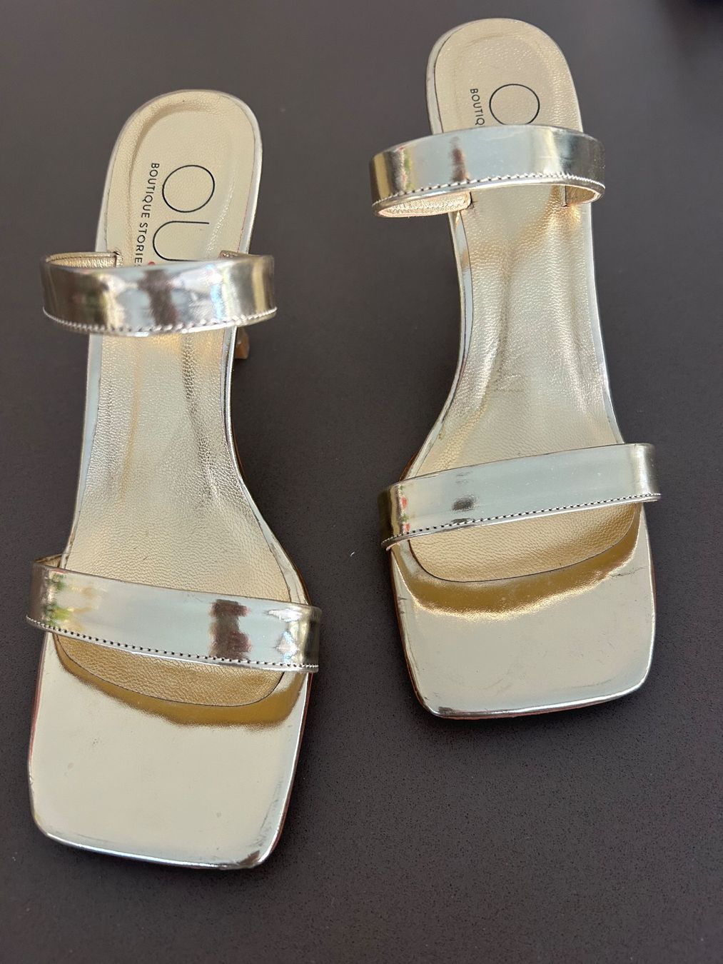 Scarpe da donna: Neue Riemchensandalette – Nuovo (secondo la descrizione) da Kilchberg ZH venduto da Anie.