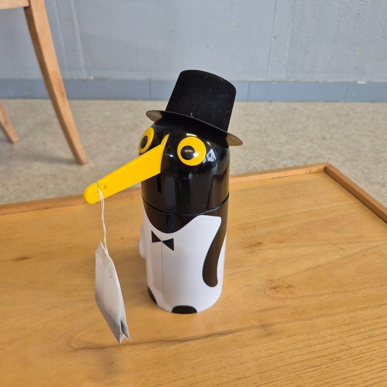 Statuette: Tea Boy Pinguin Timer Küchenprofi – Usato da Nottwil venduto da Wondewa-Shop 2
