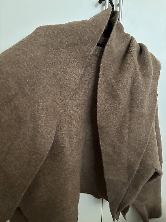 Pulls & Sweat-shirts: Zara Strickpullover Braun Gr. S  – D'occasion à Niederhasli par altinaa_ 1