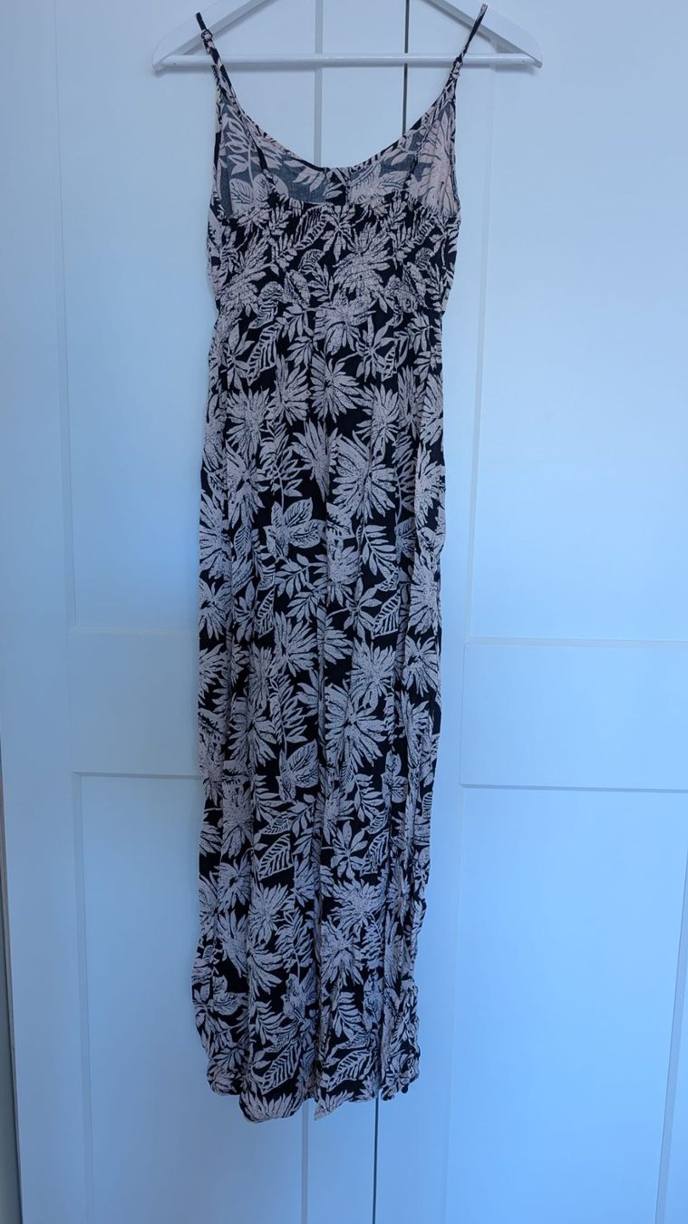 Vestiti: Sommerliches Maxikleid mit Blumenmuster, Grösse S – Usato da Au SG venduto da and_cra 1