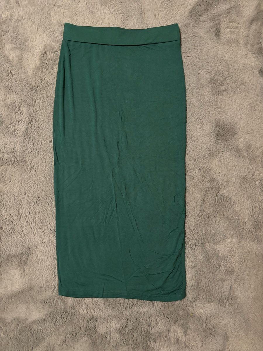 Gonne: Green Skirt, Size M – Usato da Wichtrach venduto da Re_Fit 1