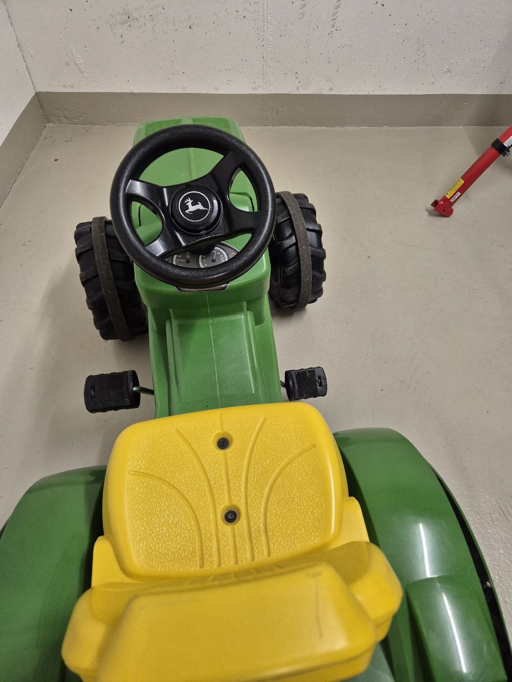 John Deere Tracteurs: Tracktor – D'occasion à Rickenbach SO par S.u.n.s.h.i.n.e.83 5