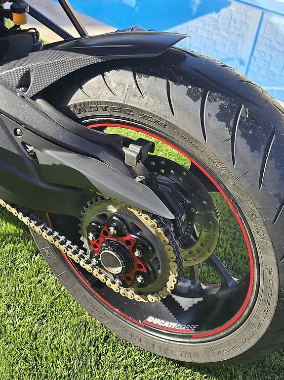 Touring: Ducati Multistrada 1200S Pikes Peak – Usato da Kriegstetten venduto da mro_9h5k 4