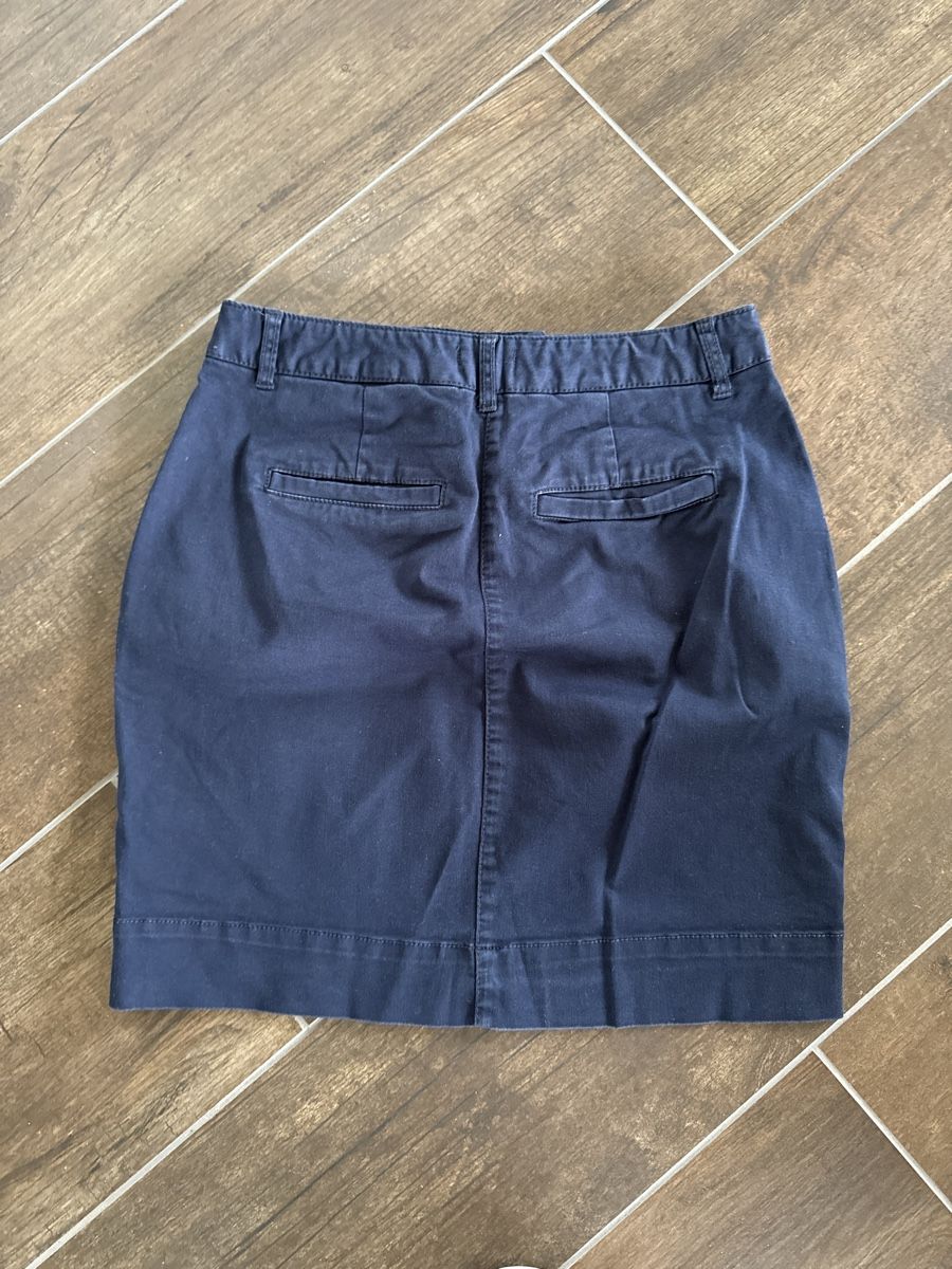 Benetton Gonne: Jupe marine BENETTON t. 36 – Usato da Treyvaux venduto da MLRL 2