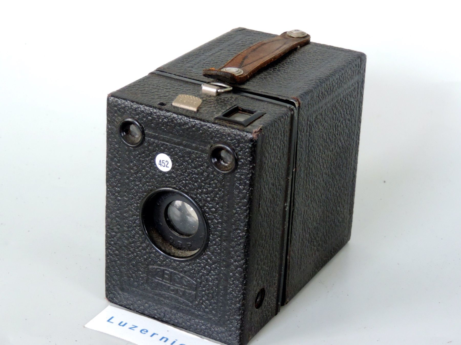Zeiss Fotocamera: Antike Zeiss Ikone Box Kamera – Usato da Horw venduto da luzernicus