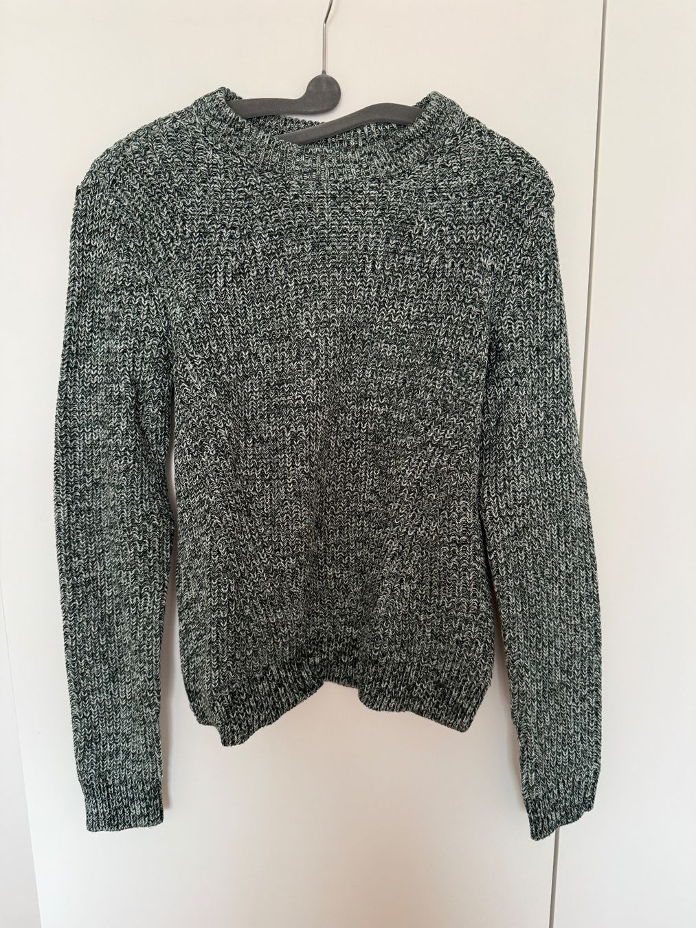H&M Pulls & Sweat-shirts: Damen Pullover H&M meliert Grösse S – D'occasion à Nänikon par tob_g7dm