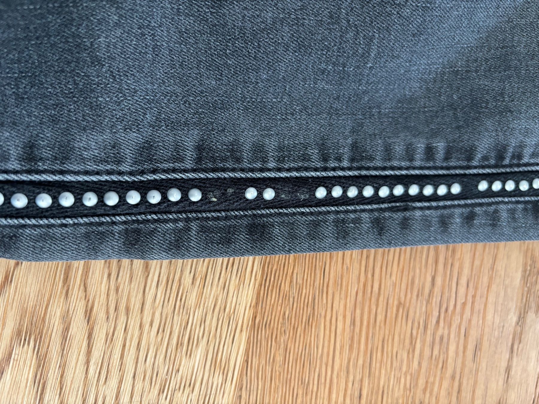 H&M Pantaloni: Jeans & leicht gefütterte Leggins – Usato da Worblaufen venduto da derinous 2
