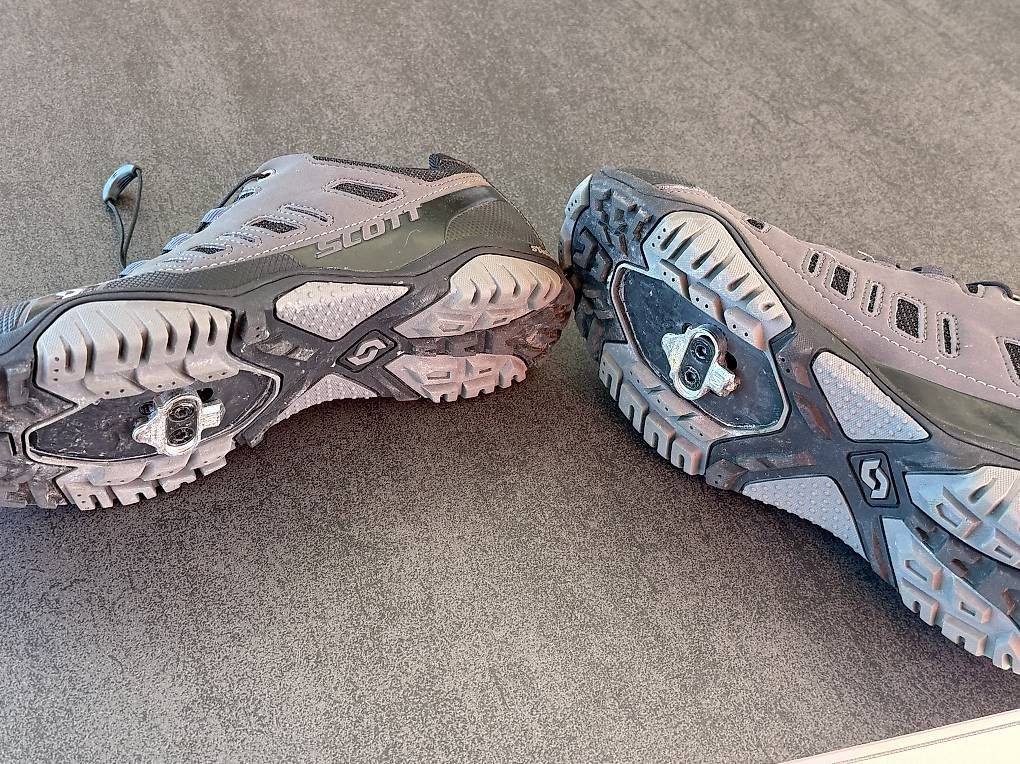Scott Scarpe da uomo: Bike-Schuhe – Usato da Beromünster venduto da Mazda68 2